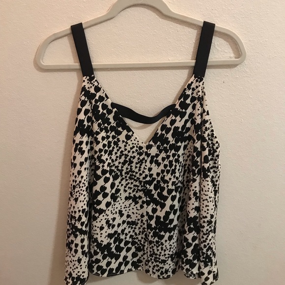 Zara Tops - Zara black and white tank